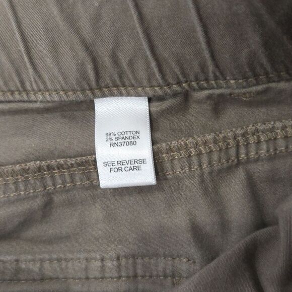 EST 1946 Beown cargo cotton-spandex capris. Front, leg, back pockets sz12 - Picture 5 of 9